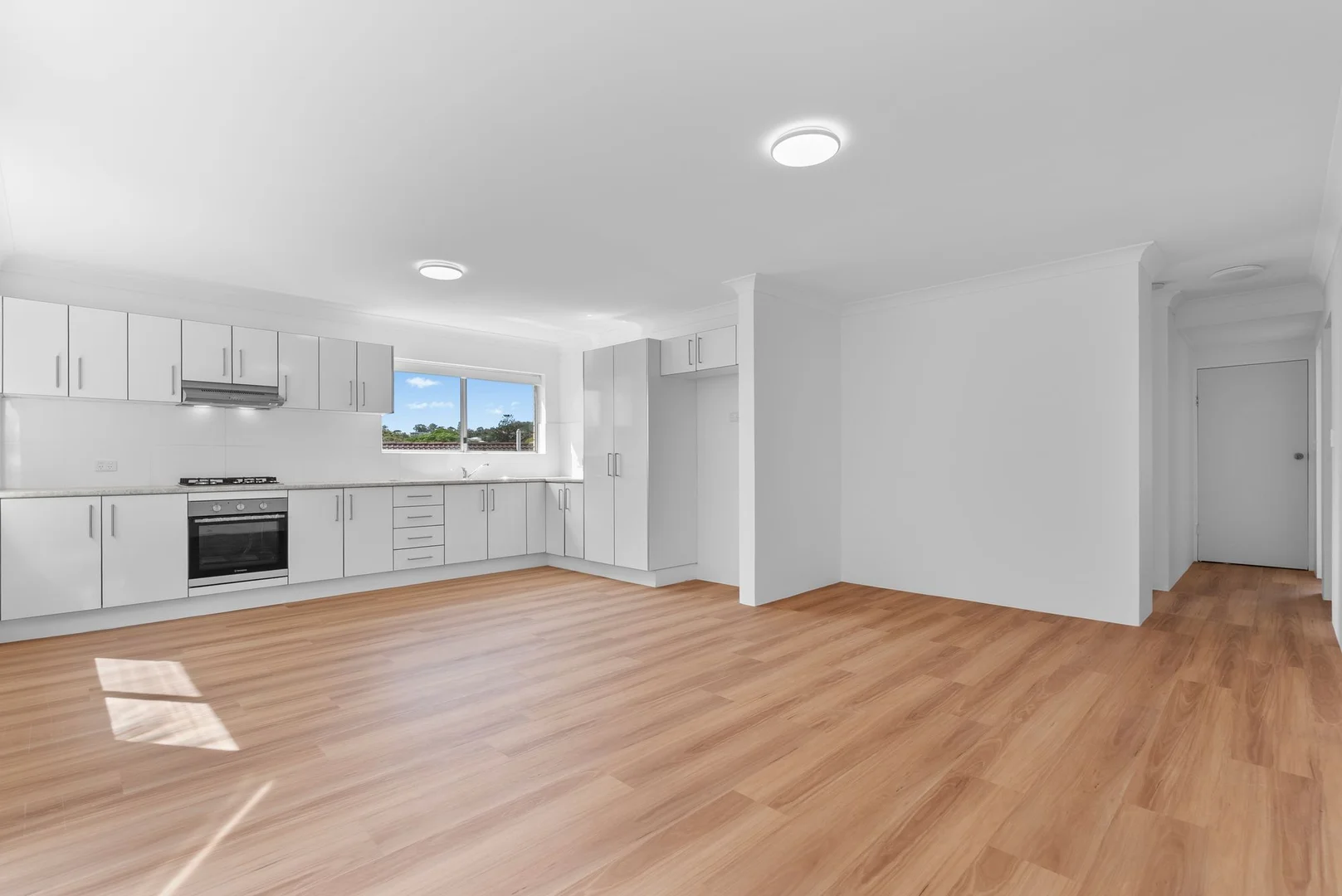 Additional image 4 of 1/28 Mclay Street, Coorparoo QLD 4151