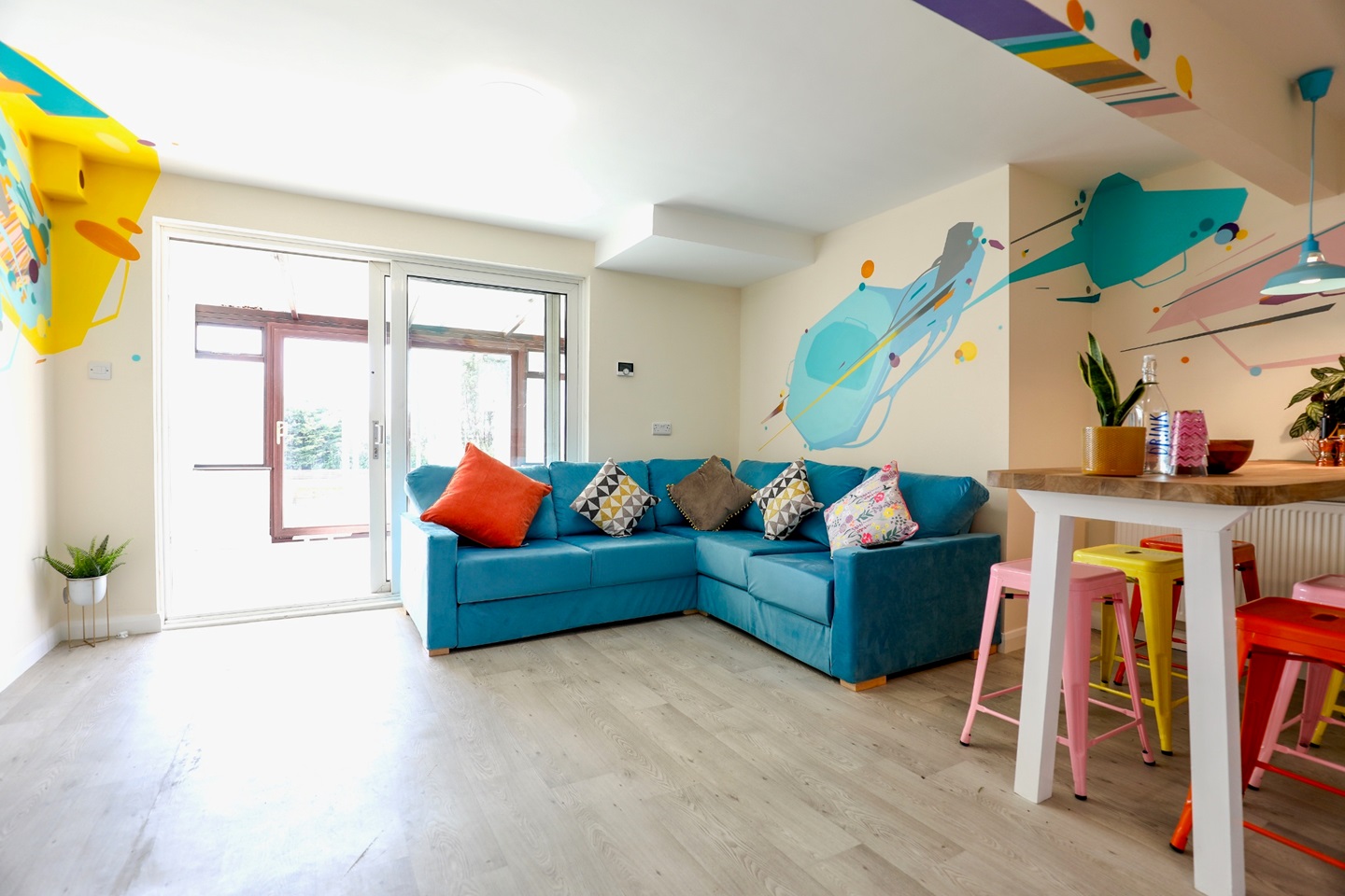 6 Bed Semi-Detached House, Brentwood Crescent, BN1, N1 7GU