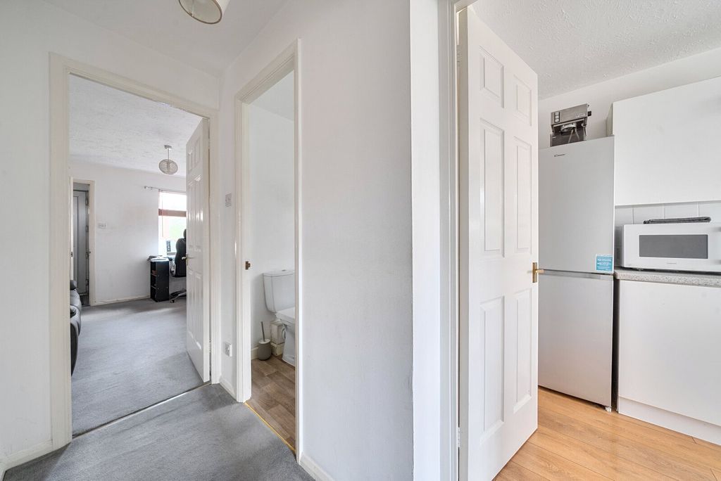 Additional image 10 of 1 bed maisonette for saleEyston Drive, Weybridge KT13