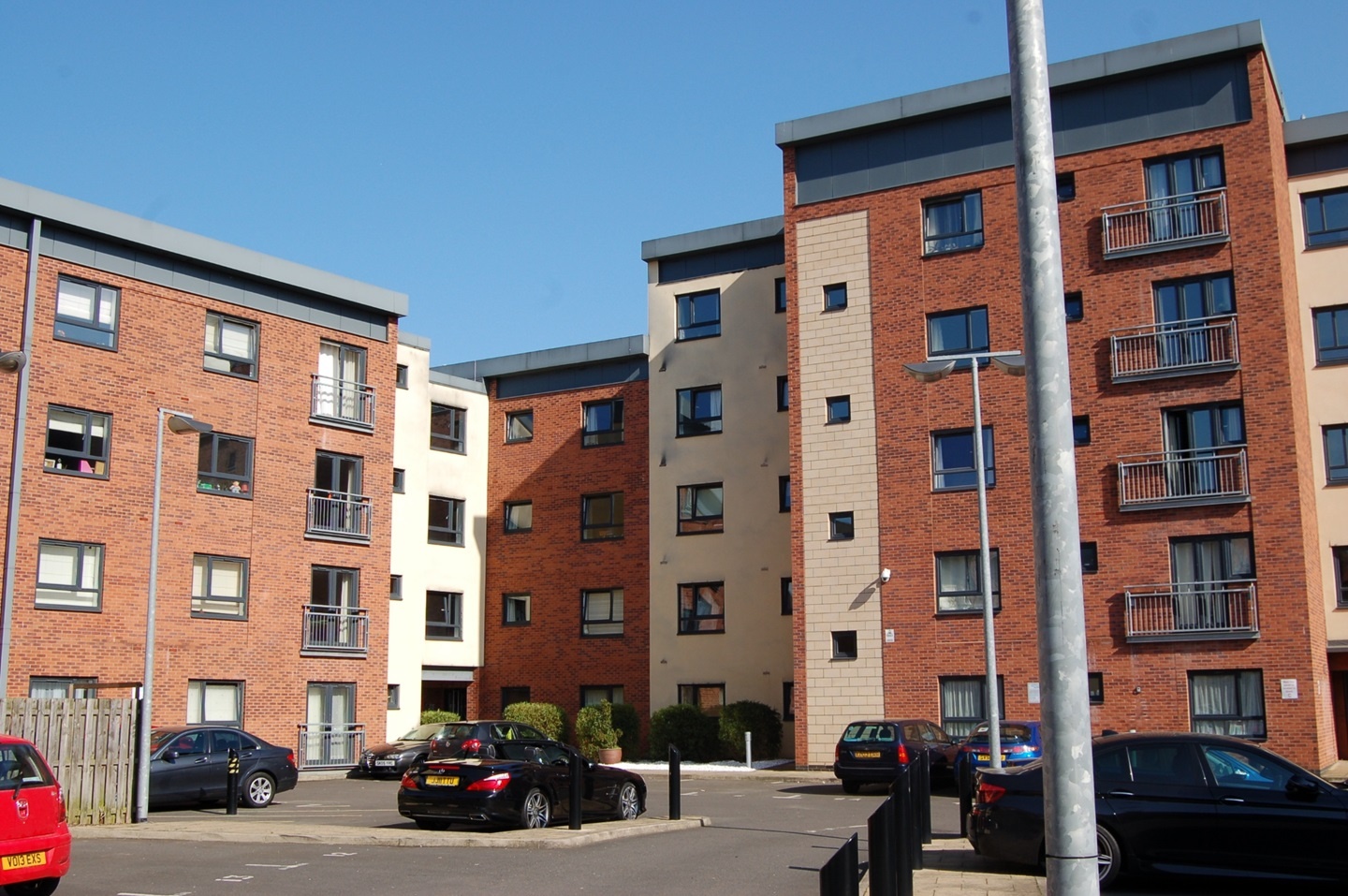 2 Bed Flat, The River Buildings, LE3, N1 7GU