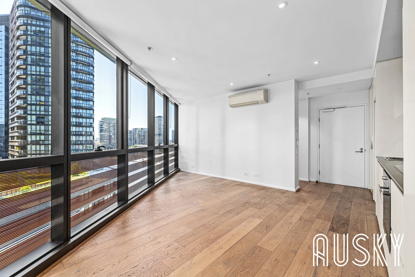 Additional image 2 of 902S/889 Collins Street, Docklands VIC 3008