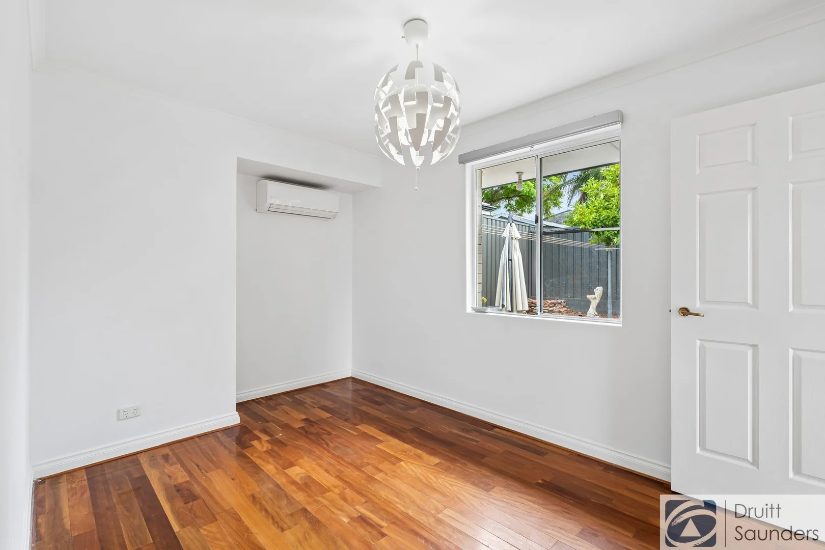 Additional image 11 of 4/96 Green Street, Joondanna WA 6060