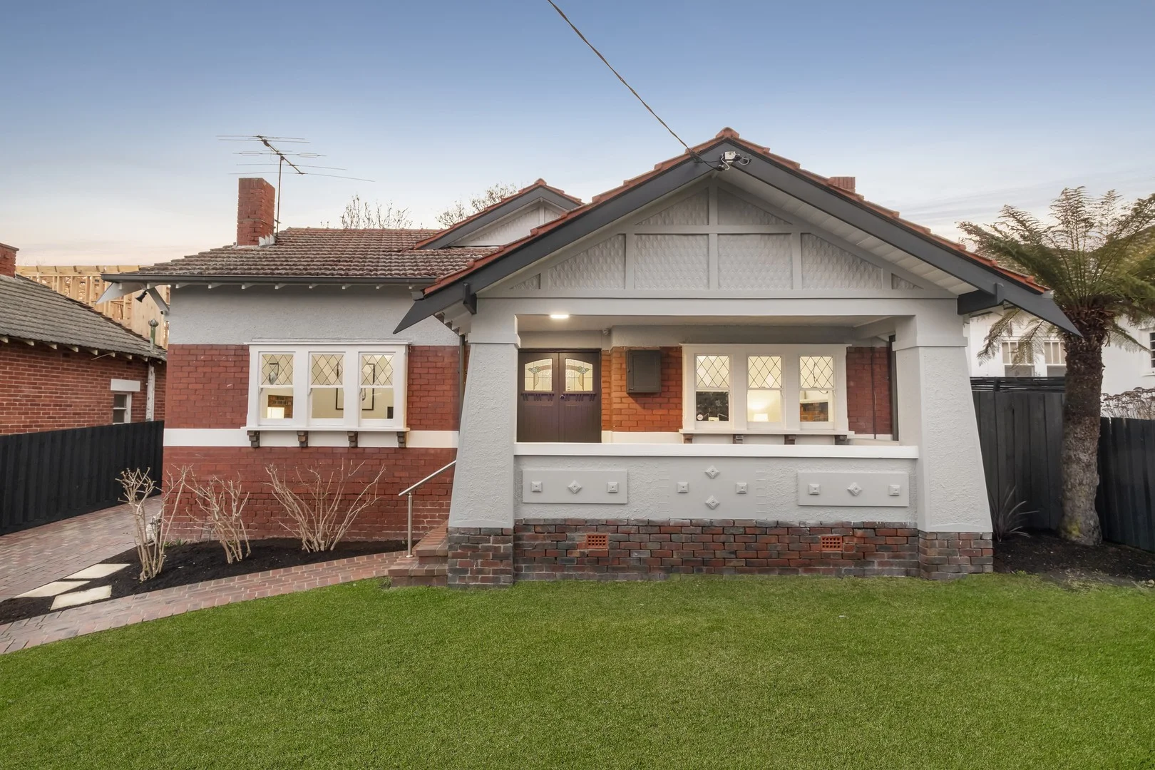 19 Rossfield Avenue, Kew VIC 3101