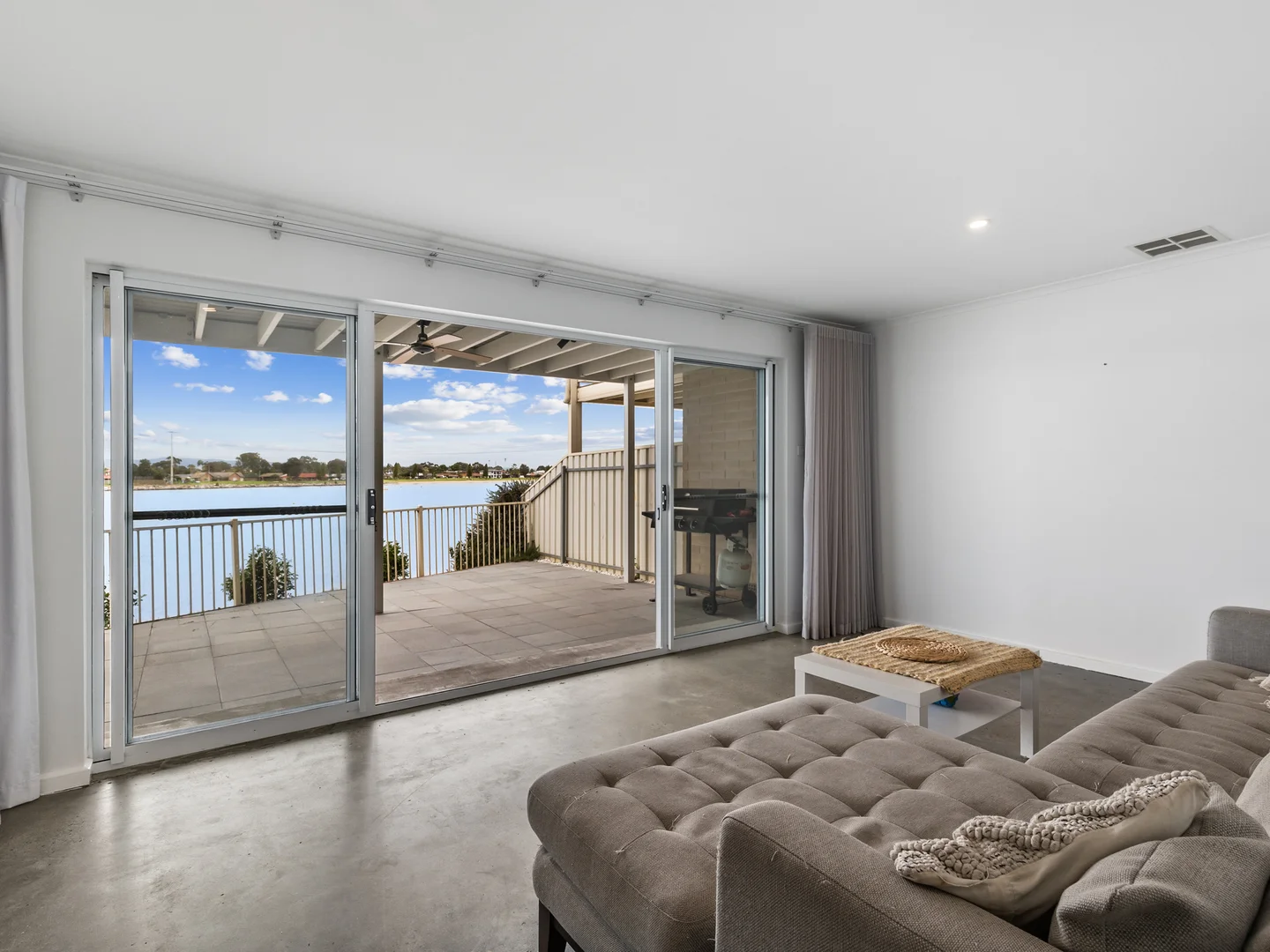 Additional image 3 of 9/9 Curlew Court, Semaphore Park SA 5019