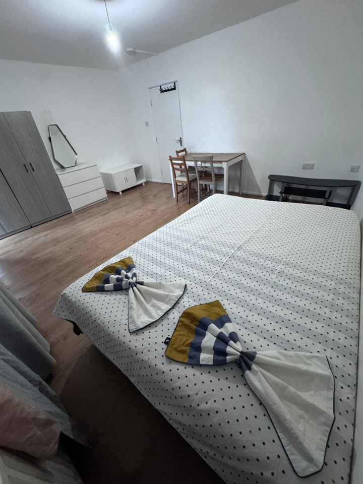 Room in a Shared House, Roberta St, E2, N1 7GU