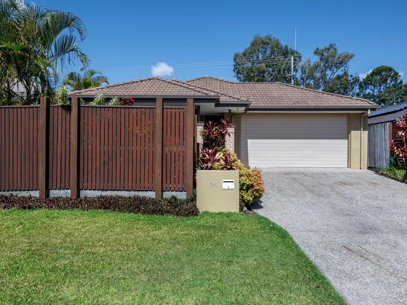 10 Rymera Crescent, Gumdale QLD 4154