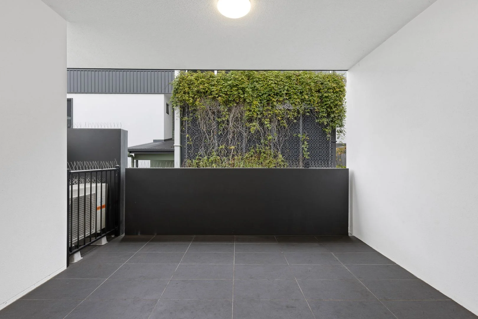 Additional image 9 of 9/30 Jordan St, Greenslopes QLD 4120
