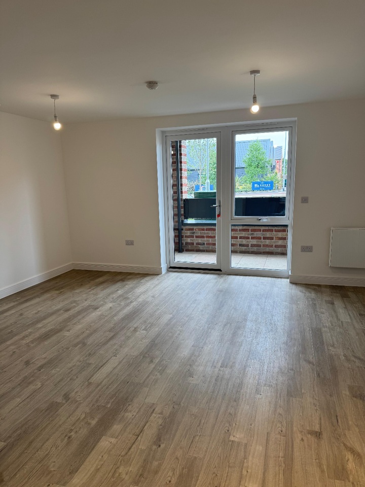 1 Bed Flat, Edward Grange St, CB1, N1 7GU photo 3