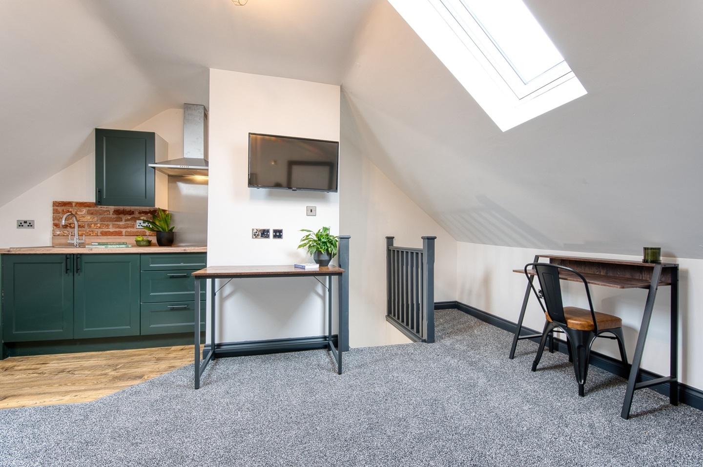 Additional image 3 of Studio Flat, Breedon Hill Road, DE23, N1 7GU