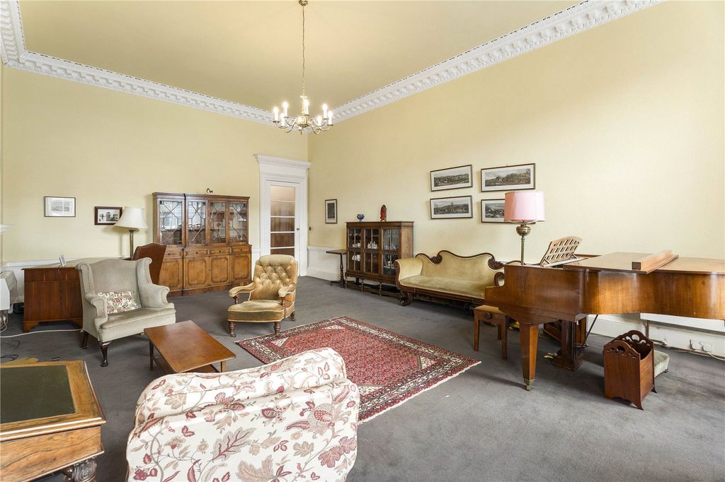 Additional image 4 of 4 bed flat for saleClarendon Crescent, West End, Edinburgh EH4