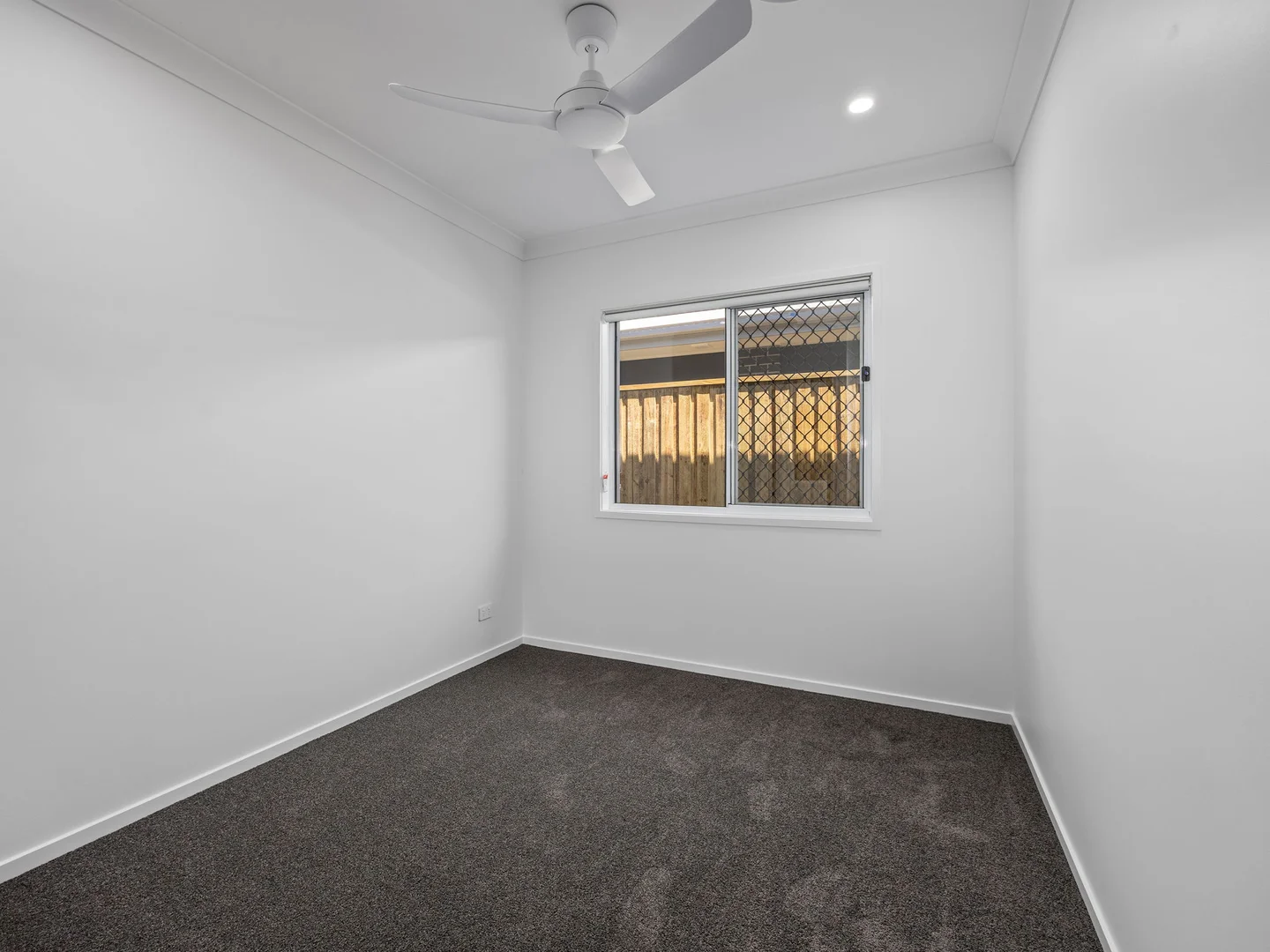 Additional image 11 of 15 Helios St, White Rock QLD 4306