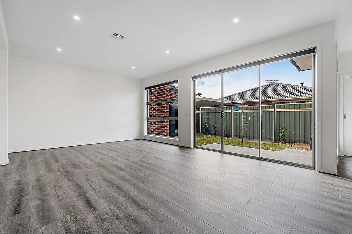 Additional image 8 of 1/13 Parnell Crescent, Gladstone Park VIC 3043