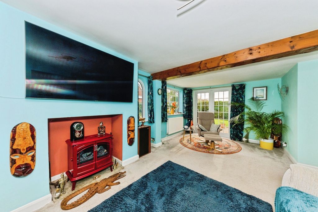 Additional image 2 of 3 bed detached house for saleTownside, East Halton, Immingham DN40