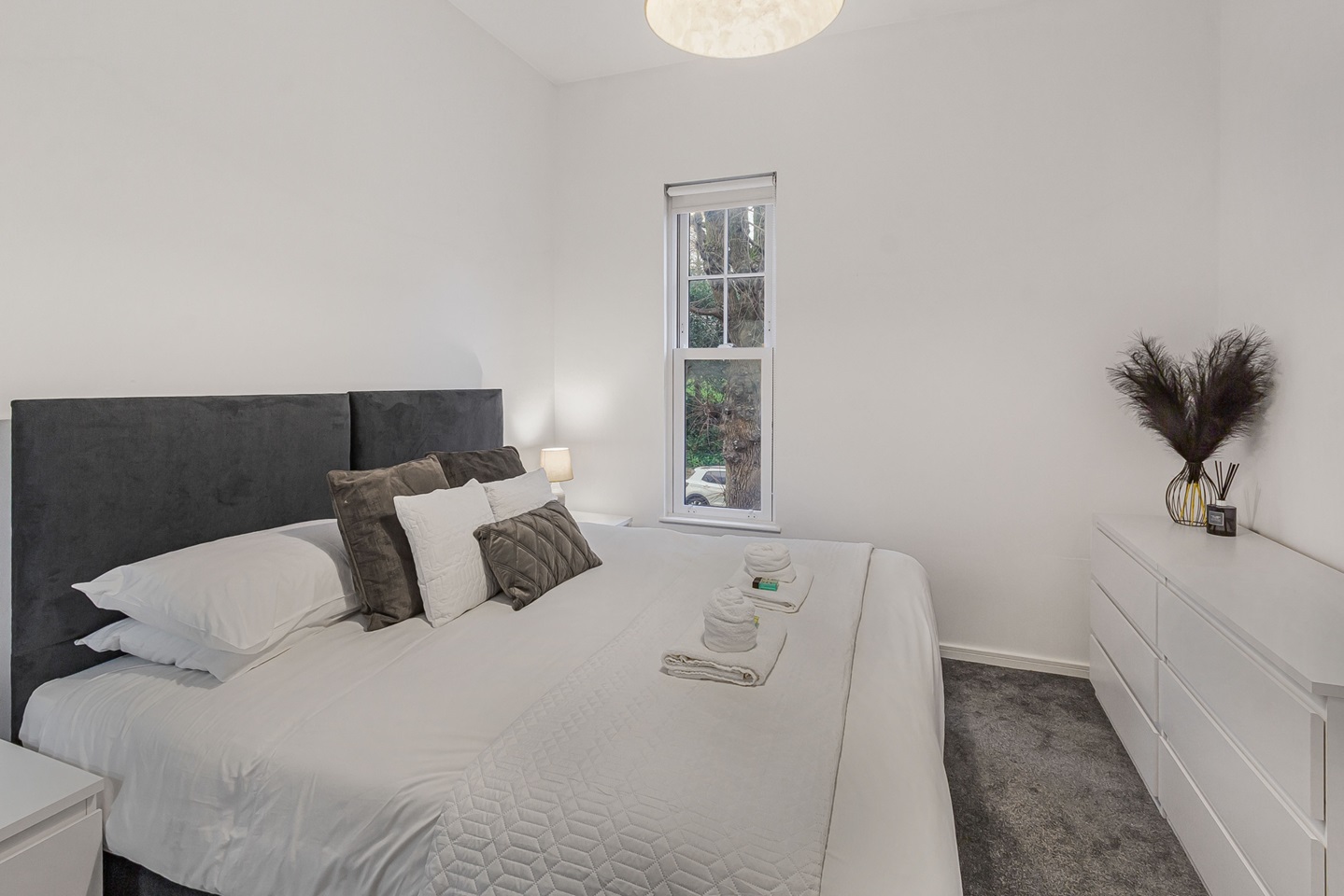 3 Bed Semi-Detached House, Hove Park Villas, BN3, N1 7GU