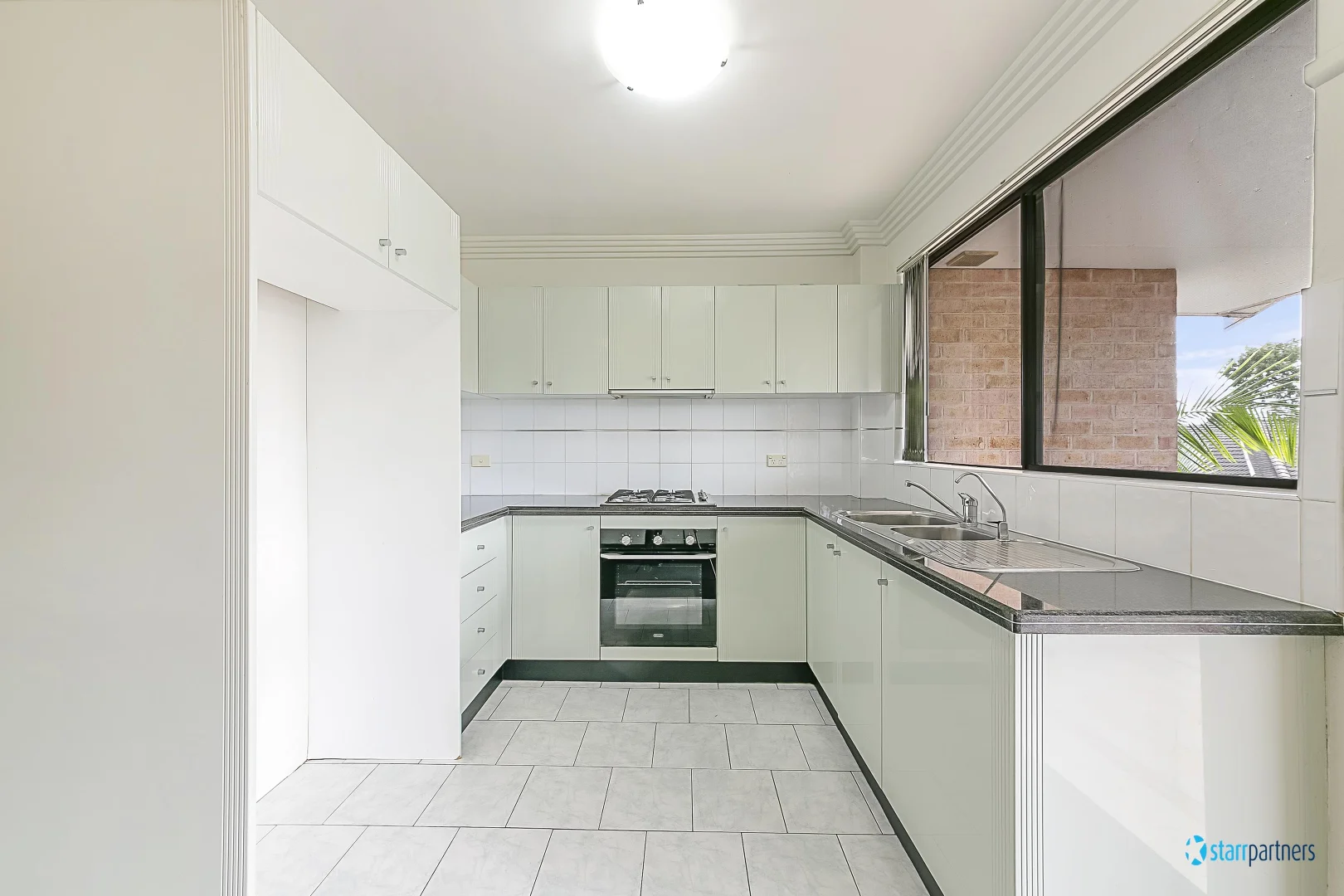 42/27-33 Addlestone Rd, Merrylands NSW 2160 photo 2