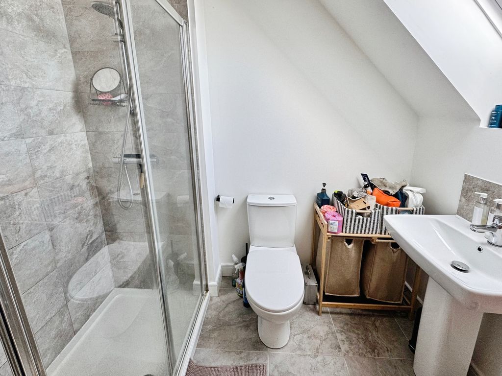 Additional image 8 of 3 bed town house for saleWagtail Gardens, Ryton NE40