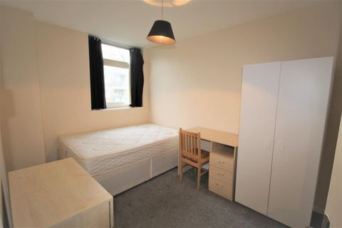 Pelter Street, Shoreditch E2, Room to rent