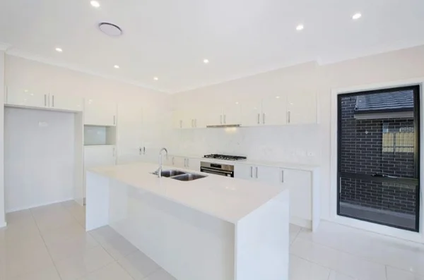 98 Alex Avenue, Schofields NSW 2762 photo 3