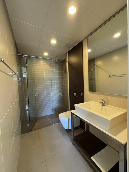 2 Marina Boulevard photo 2