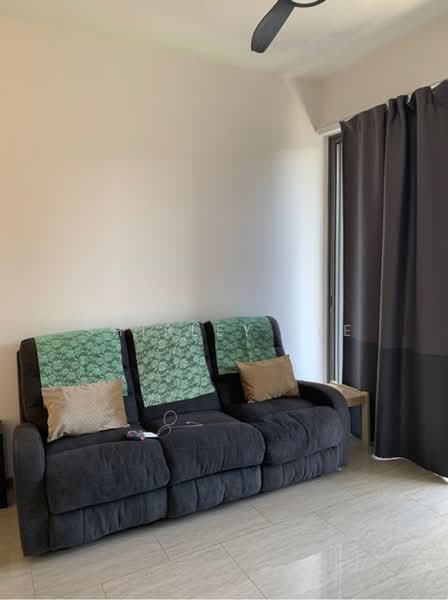 98 Elias Road photo 2