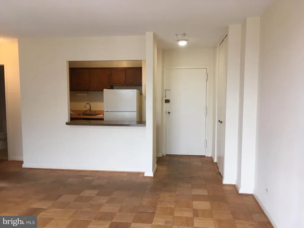 1260 21st Street NW Unit 906, Washington, DC 20036