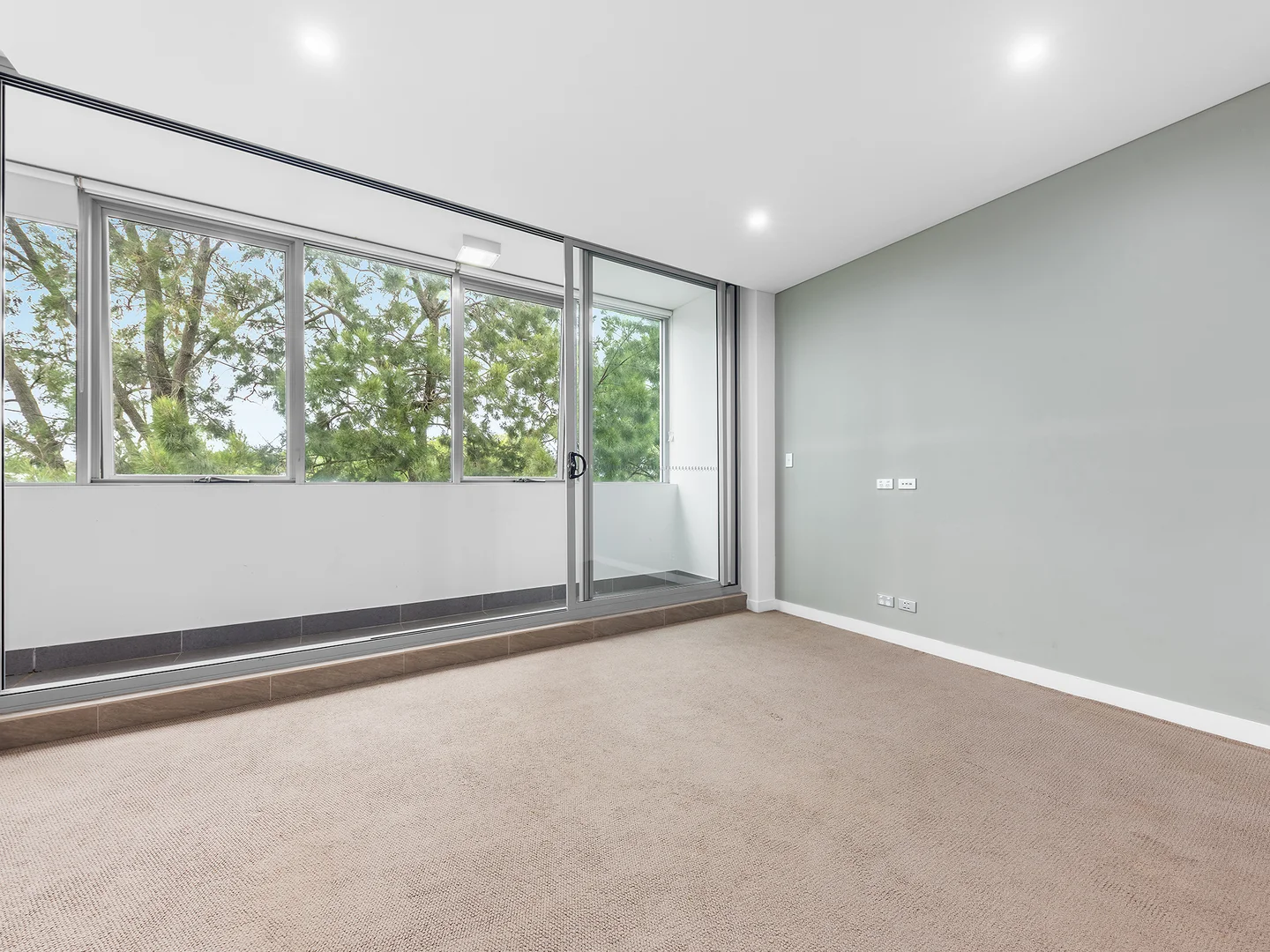 1D/27 Porter St, Ryde NSW 2112 photo 4