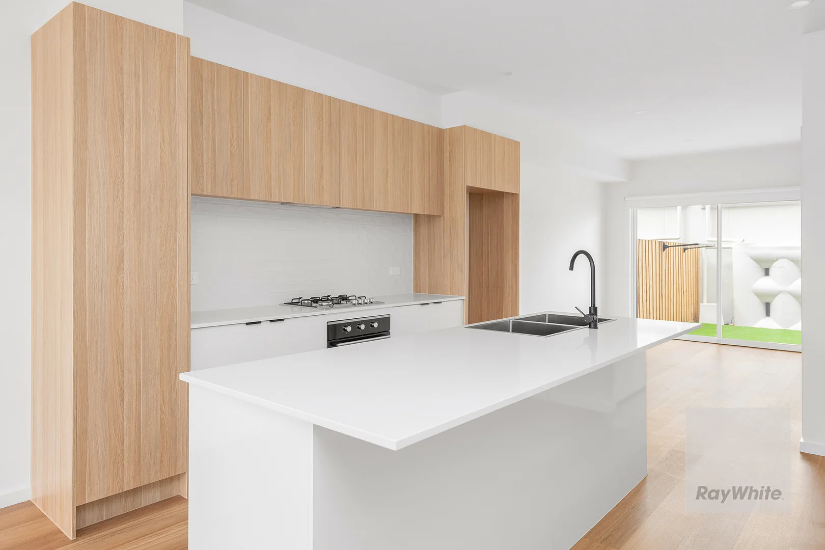 Additional image 4 of 7 Cowboy Walk, Fraser Rise VIC 3336