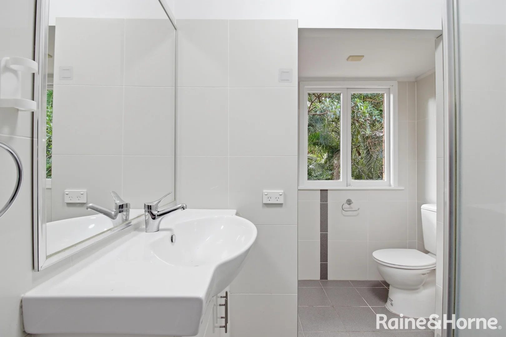 Additional image 10 of 71 Dell Road, St Lucia QLD 4067