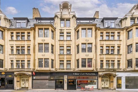 Newman Street, Fitzrovia &amp; Covent Garden W1T