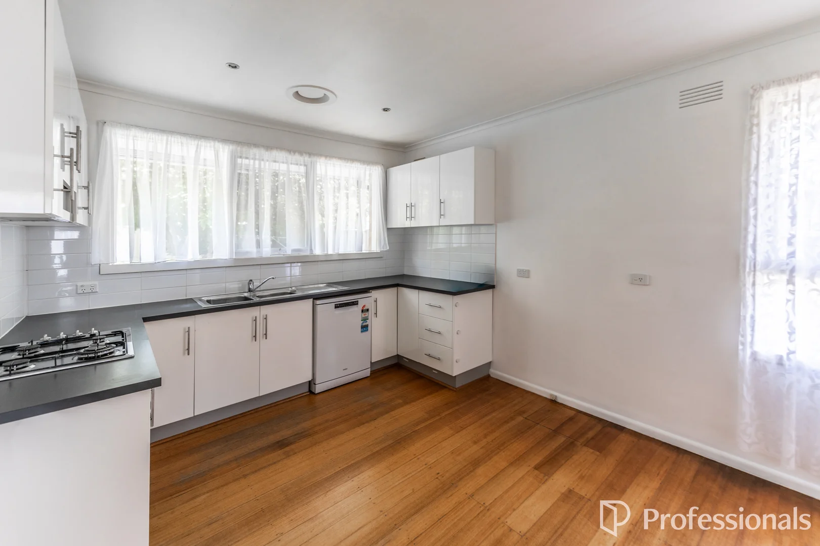 Additional image 4 of 4 Sirdar St, Melton VIC 3337