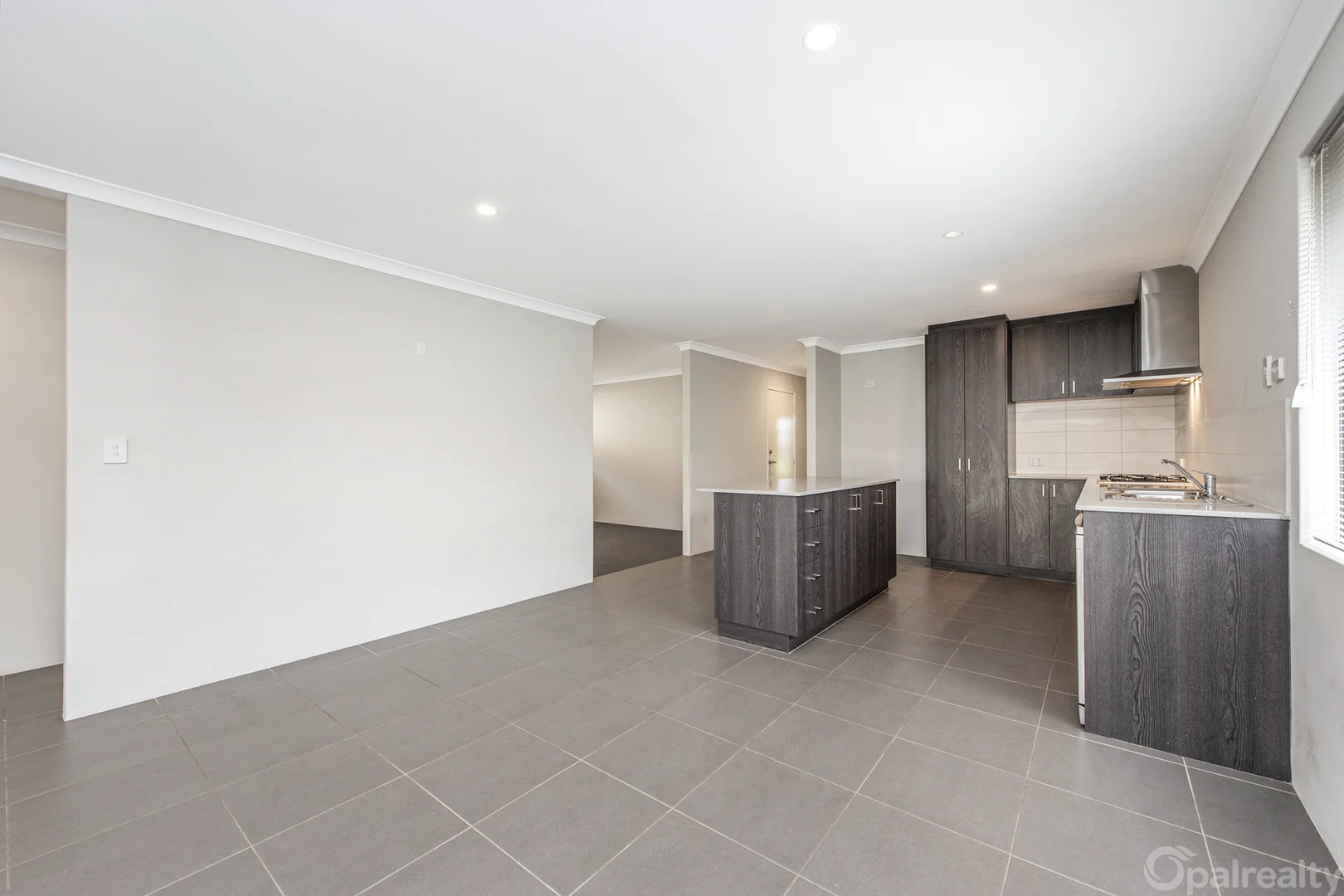 Additional image 4 of 10 Dornoch Way, Meadow Springs WA 6210