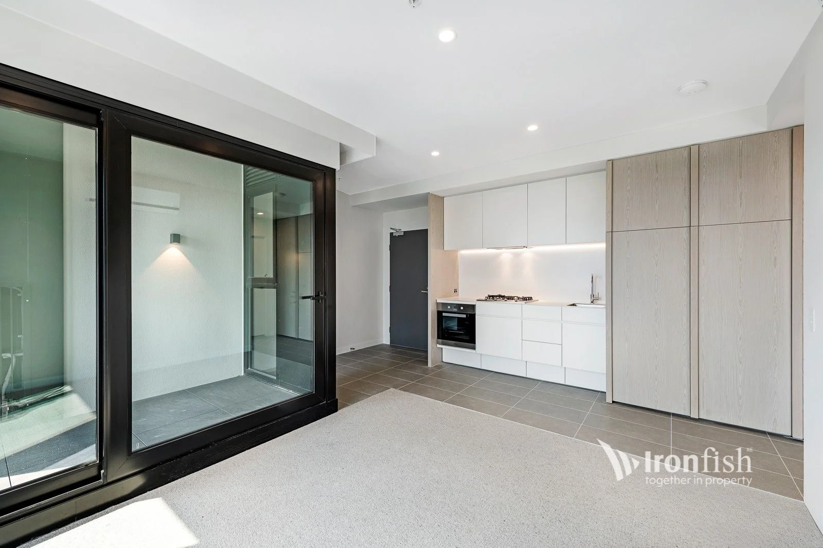 Additional image 2 of 2204/8 Pearl River Road, Docklands VIC 3008