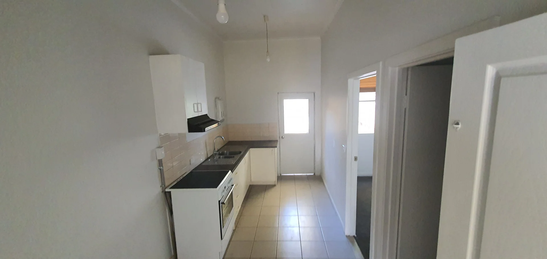 Additional image 3 of 24 HAUGHTON ROAD, Oakleigh VIC 3166