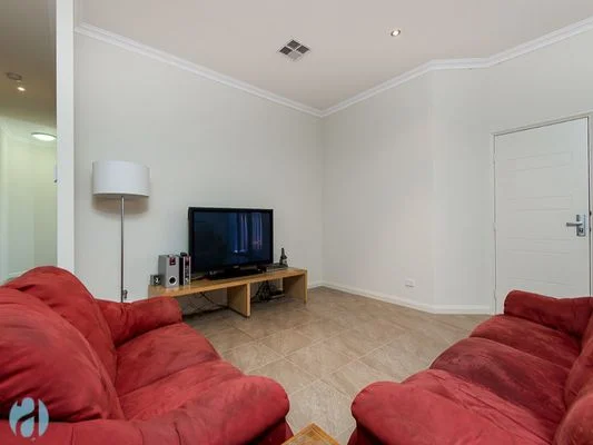 Additional image 10 of 4B Chester Avenue, Dianella WA 6059
