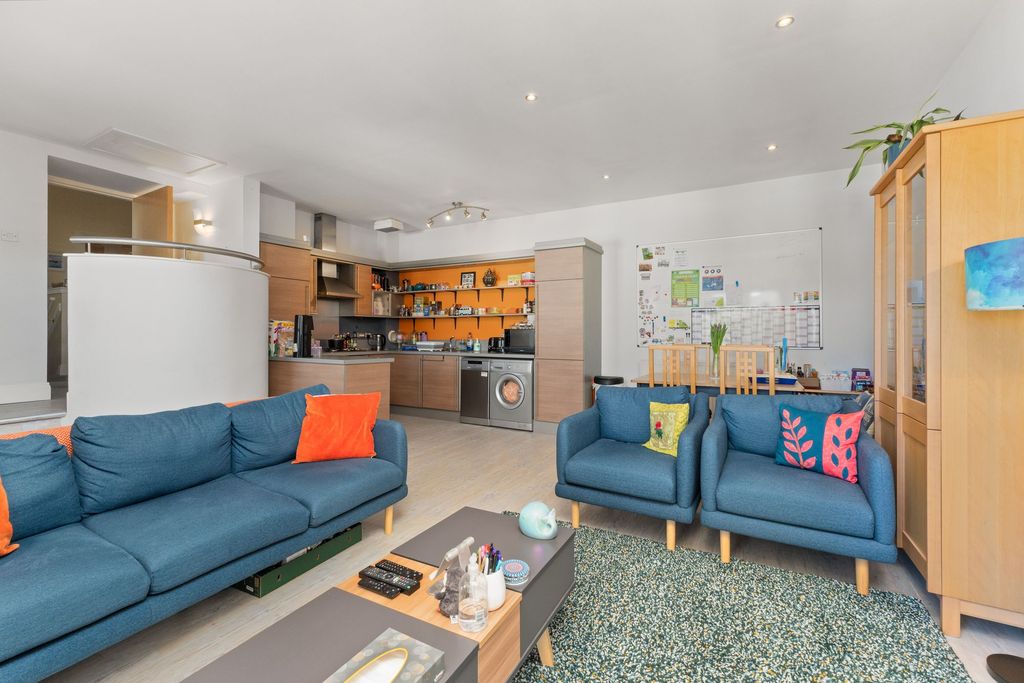 Additional image 4 of 2 bed flat for saleOld School Court, Linlithgow EH49