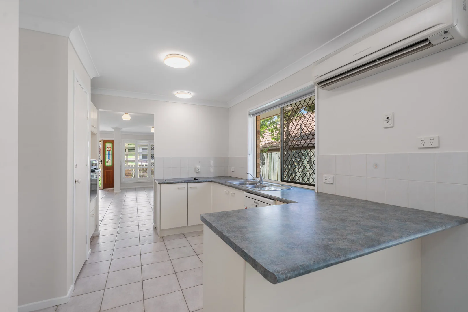 Additional image 2 of 32 Ure Street, Wynnum QLD 4178