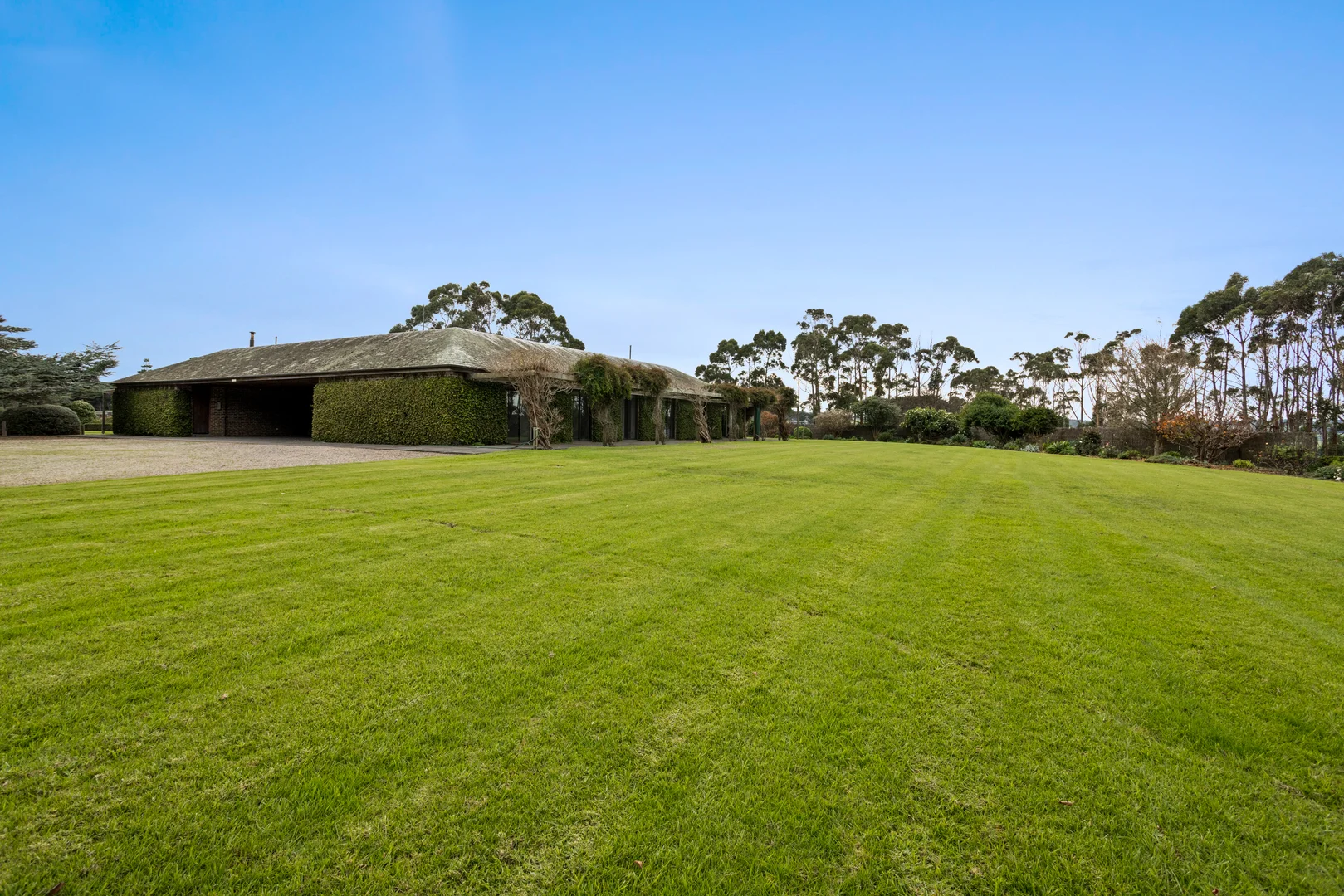 1584 Boneo Road, Flinders VIC 3929 photo 2