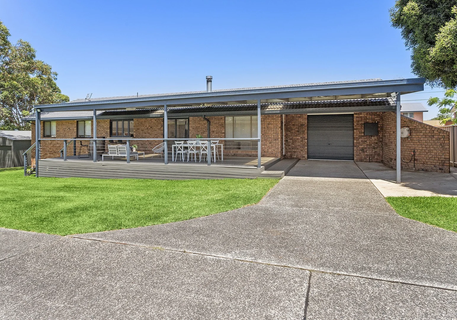 27 Russell Street, Balgownie NSW 2519