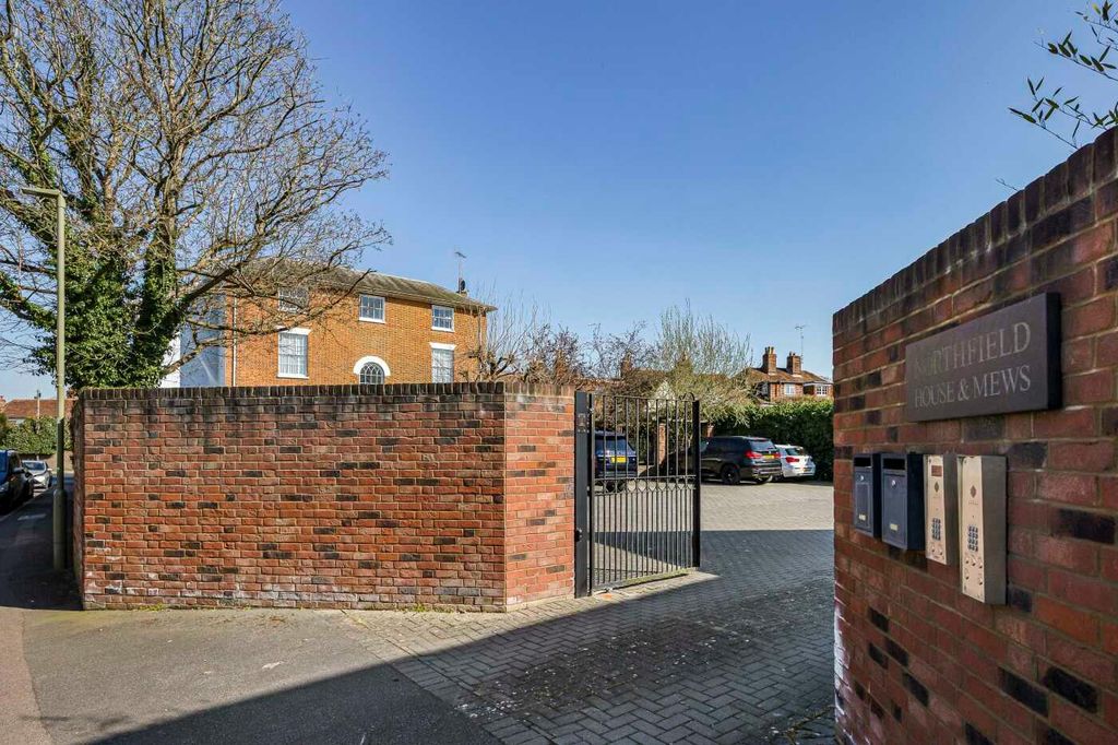 Additional image 25 of 4 bed flat for saleNorthfield End, Henley-On-Thames, Oxfordshire RG9