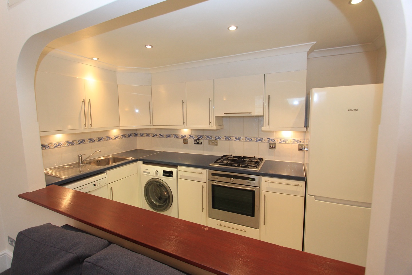 Additional image 2 of 2 Bed Flat, Belsize Park Gardens, NW3, N1 7GU
