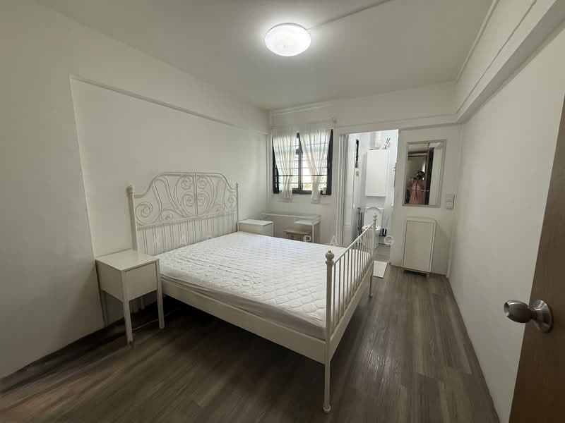 319 Clementi Avenue 4