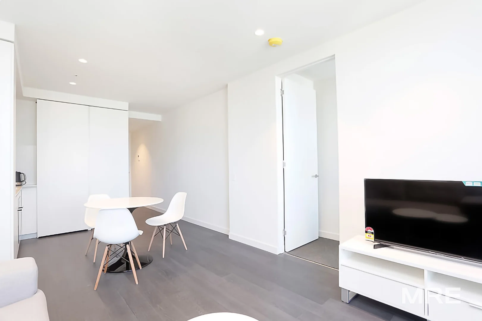 Additional image 3 of 2803/135 A'Beckett Street, Melbourne VIC 3000