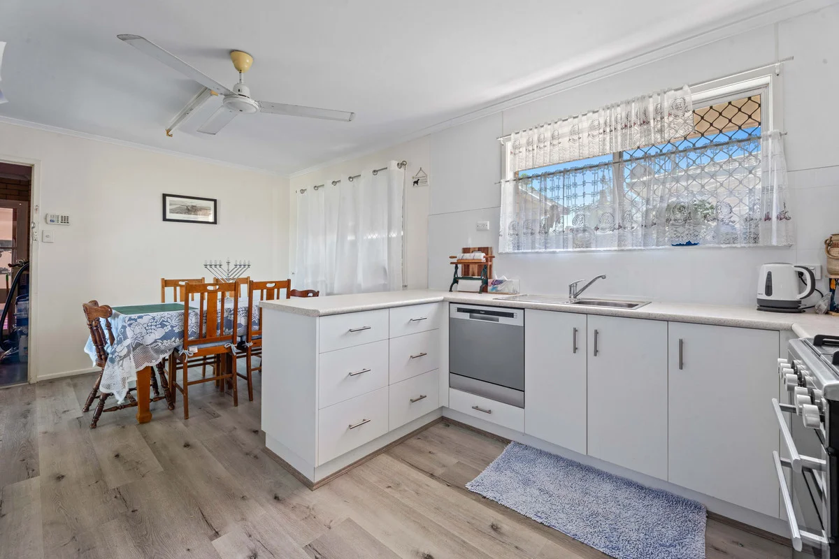 Additional image 2 of 1 Stella Court, Wilsonton QLD 4350