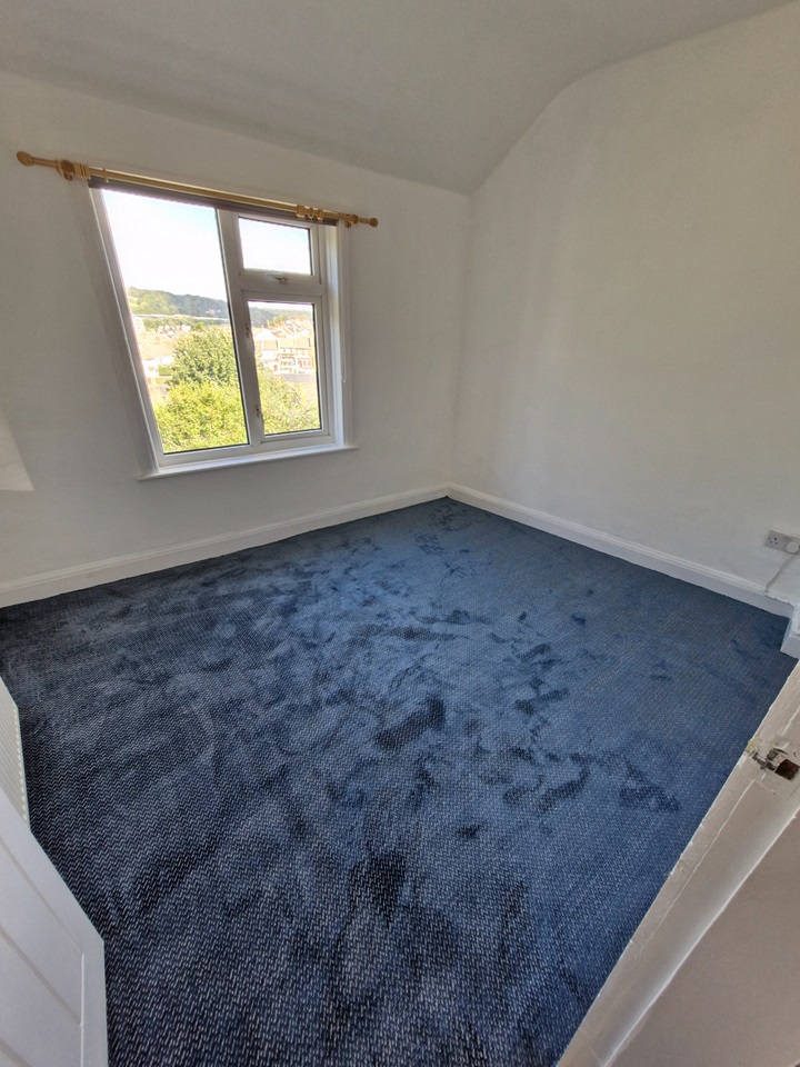 2 Bed Flat, Kimberley Road, BN2, N1 7GU photo 3
