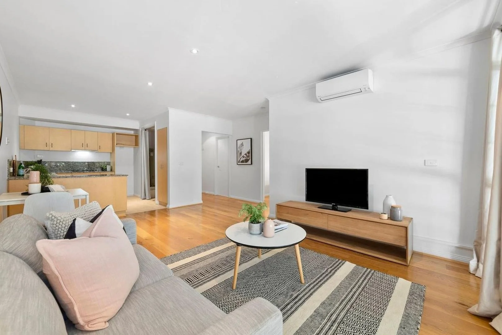 34/62 Wellington St, St Kilda VIC 3182
