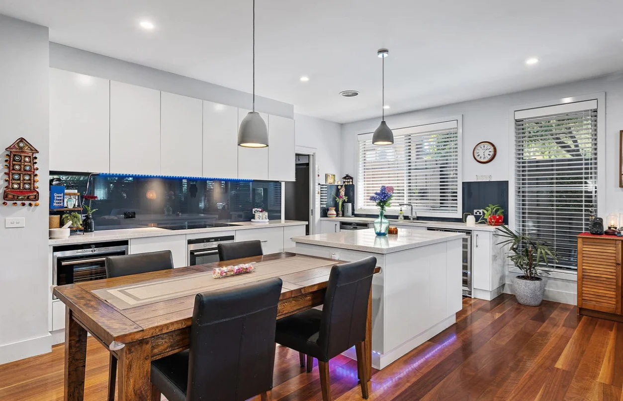 Additional image 4 of 34 Daymar Drive, Mooroolbark VIC 3138