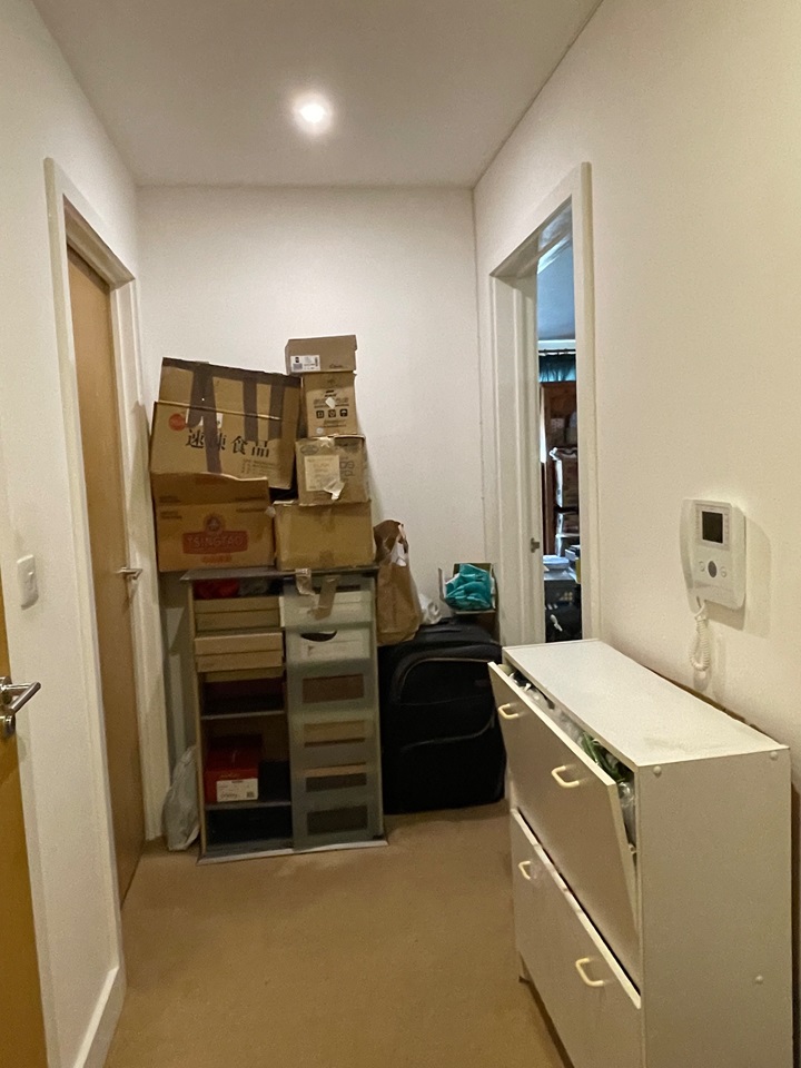 1 Bed Flat, John Thornycroft Road, SO19, N1 7GU