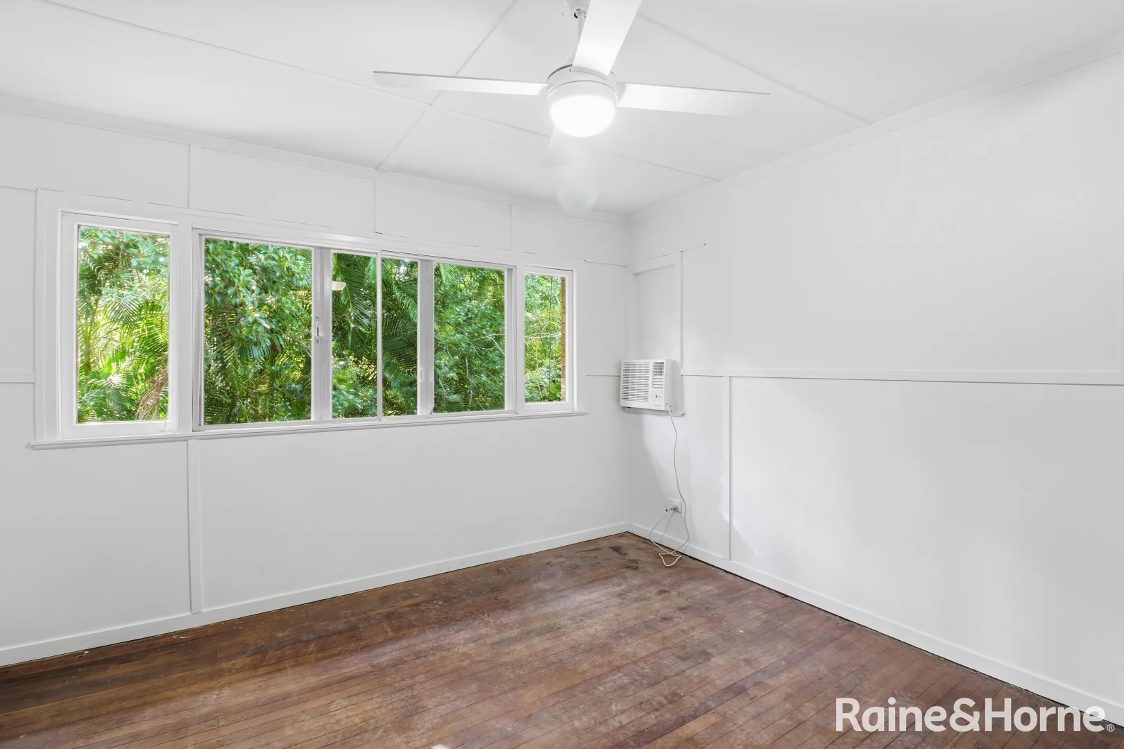 Additional image 9 of 71 Dell Road, St Lucia QLD 4067