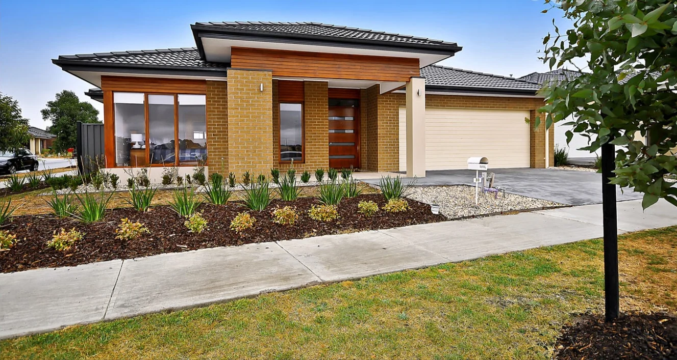 33 Kingscote Way, Wollert VIC 3750