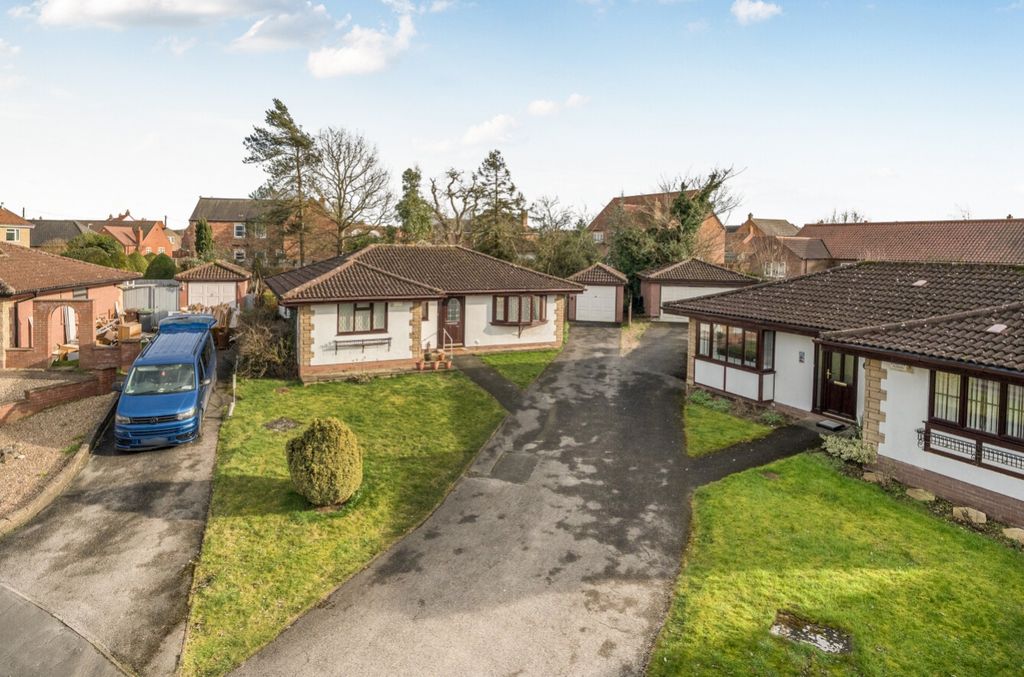 Additional image 20 of 3 bed detached bungalow for saleVilla Close, Branston, Lincoln, Lincolnshire LN4